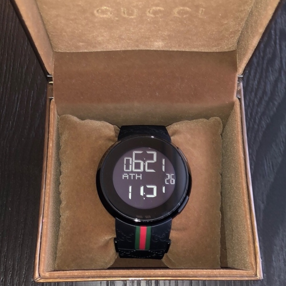 I-Gucci Digital Unisex Watch